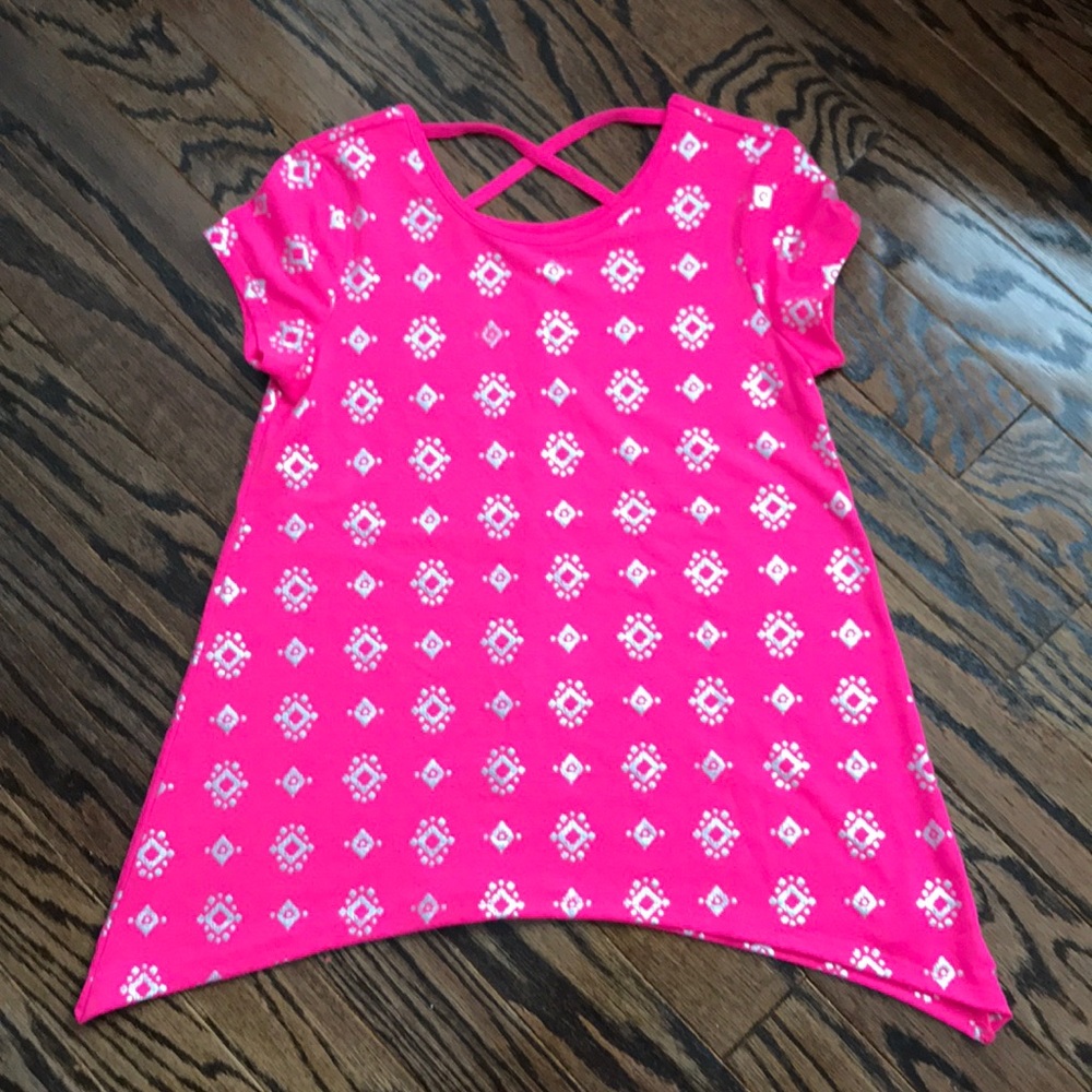 Girls NWOT tee shirt